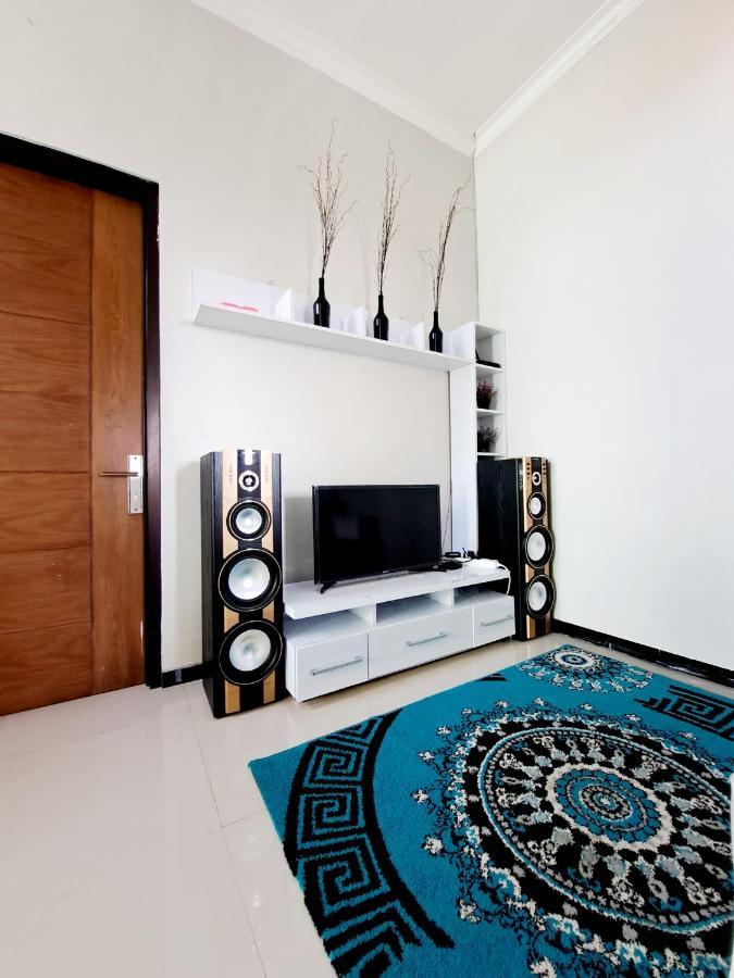 Villa Petit Tour บาตู ภายนอก รูปภาพ